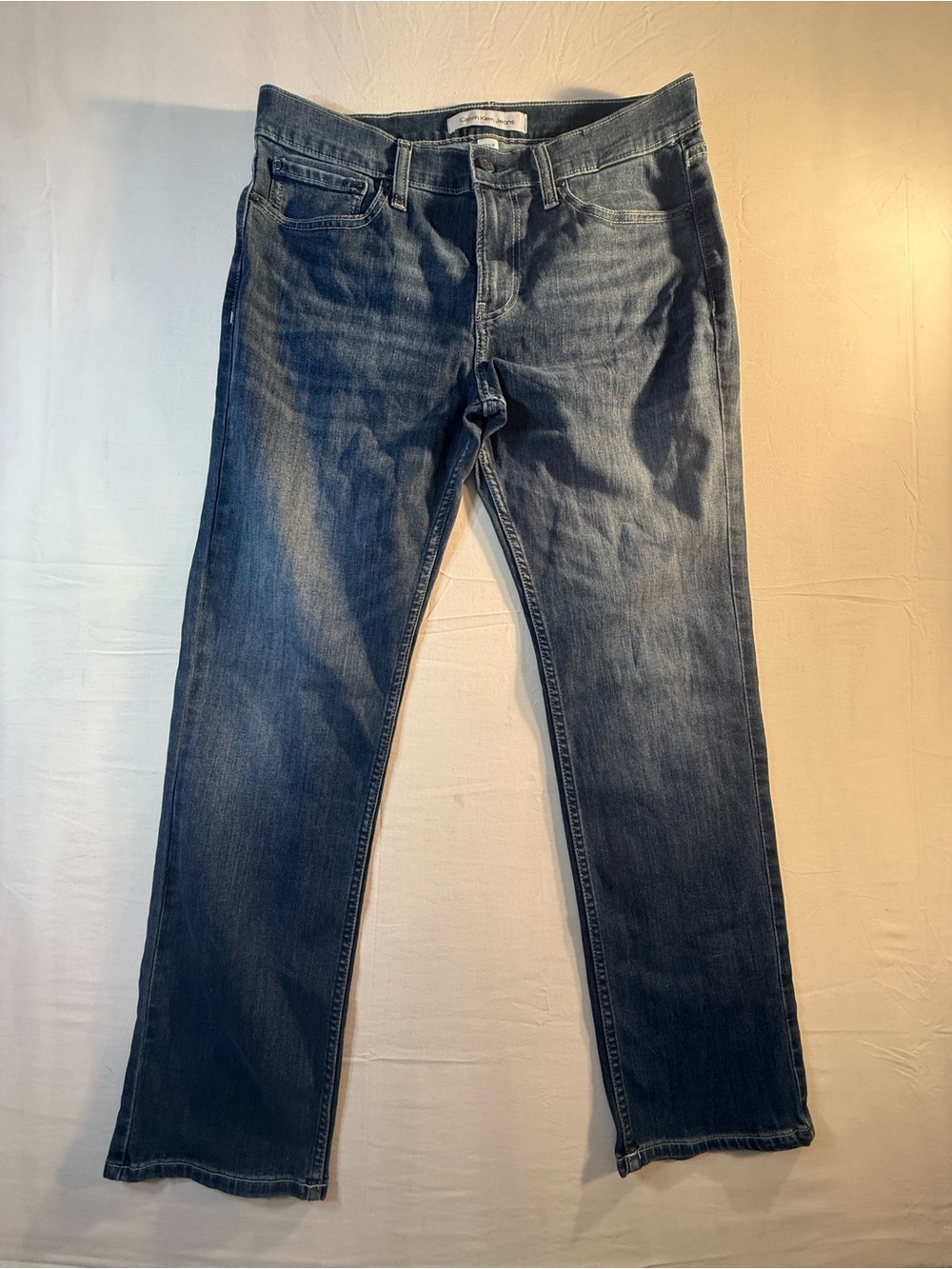 Calvin Klein Men's Straight-Leg Denim Jeans in Medium Blue Wash